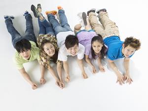 ヘリコプターに乗り楽しむ遊覧飛行